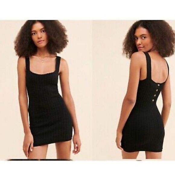 Free people reversible dress wear buttons in the front or back Sz small TO SHORT - Picture 7 of 9